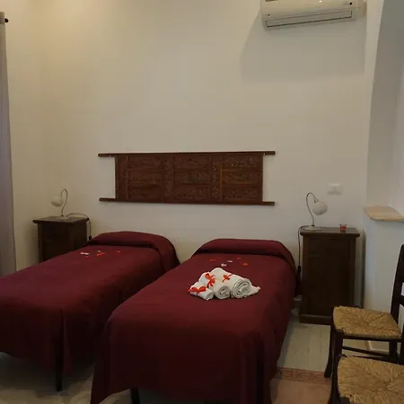 La Casa Dei Limoni Couette-café 2*